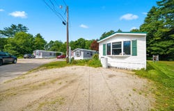 4 Balsam Lane, Lee, NH 03861