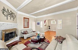 208 PENN BLVD, LANSDOWNE, PA 19050