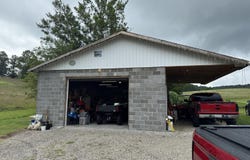 1022 Tom Cat Trail, London, KY 40741