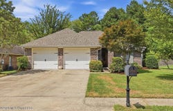 141 Hampton Place, Madison, MS 39110