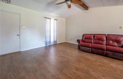 1813 MEEKER Loop, Laplace, LA 70068