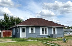 301 E Lincoln St, Norton, KS 67654