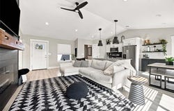 1623 Bobcat Drive NW, Cedar Rapids, IA 52405