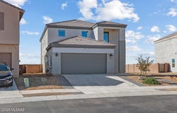 11192 S Weismann Drive, Vail, AZ 85641
