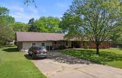 504 W Wilson, Talco, TX 75487