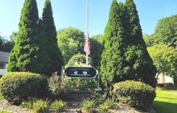 9 Oak Forest Drive, Manchester, CT 06042