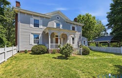 2297 Indian Oak Road, Nottoway, VA 23930
