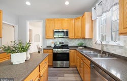 13281 FIELDSTONE Way, GAINESVILLE, VA 20155