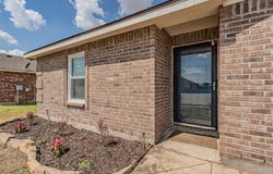 135 Ringneck Drive, Sanger, TX 76266