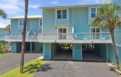 8522 Gulf Blvd, Navarre Beach, FL 32566