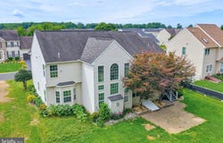 66 E CONSTITUTION Drive, SMYRNA, DE 19977