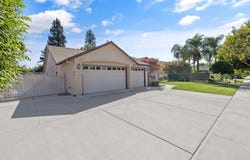 770 Sheffield Avenue, Exeter, CA 93221