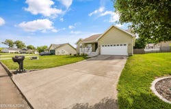 118 Cornerstone Circle, Clinton, TN 37716