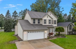 3565 Breton Valley Drive SE, Kentwood, MI 49512