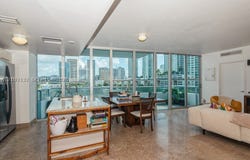 185 SW 7th St, Miami, FL 33130