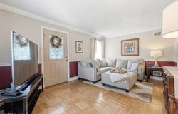 24 Sunset Dr, Clark Twp., NJ 07066-1218