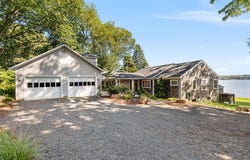 1380 Drift Road, Westport, MA 02790