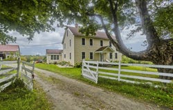 54 Gibbs Rd, Blandford, MA 01008