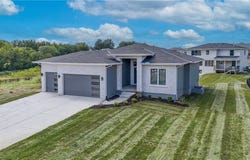 6010 Apache Drive, Shawnee, KS 66226