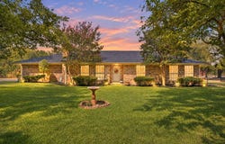 1060 Old Stacy Road, Fairview, TX 75069