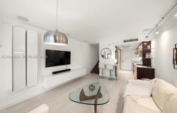 2130 Park Ave, Miami Beach, FL 33139