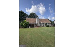 30 Oakbrook Lane, Covington, GA 30016