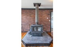 7171 Riverview Rd, Riverton, WY 82501