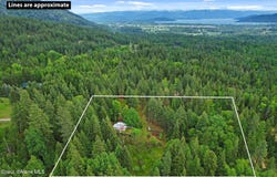 272 Hidden Spring Rd, Sandpoint, ID 83864
