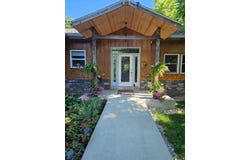 23536 Forest Shores Drive, Cassopolis, MI 49031