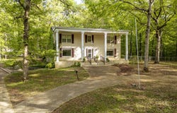 101 BOB St, Selmer, TN 38375