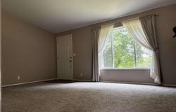 229 N Main St, Coos Bay, OR 97420-3382
