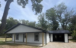 1204 Poplar Street, Lamar, MO 64759