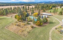 11512 E Bridges Rd, Elk, WA 99009
