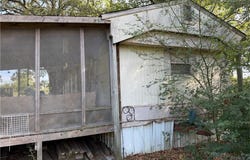 3018 Rebeccas RD, Waldron, AR 72958
