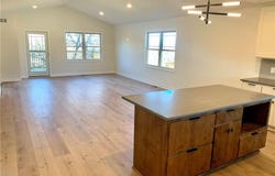 2701 Meadow Ridge, St Joseph, MO 64504