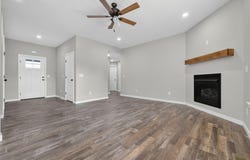421 Beavertail Road, Ash Grove, MO 65604
