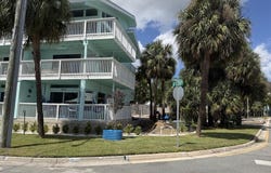 211 2nd St, Cedar Key, FL 32625