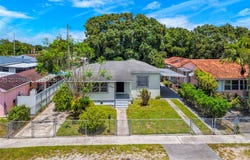 167 W 34th St, Hialeah, FL 33012