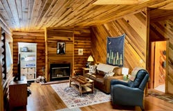 152 Johnston Ln, Allegheny Twp, PA 16373