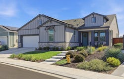 1158 Crescent AVE, MANTECA, CA 95336