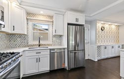 555 Lowden Avenue, Glen Ellyn, IL 60137