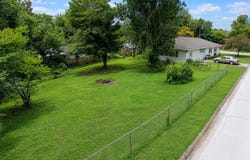 902 Canal Street, Branson, MO 65616