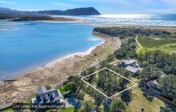 Wellington Ave, Gearhart, OR 97138