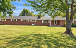 822 Betsy Pack Drive, Jasper, TN 37347