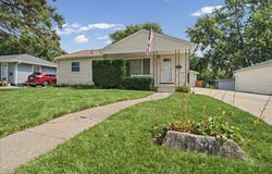 1137 Scott Avenue, Waterloo, IA 50701