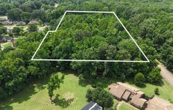 3820 Billy Maher Rd, Bartlett, TN 38135