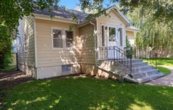 510 3rd Ave N, Glasgow, MT 59230