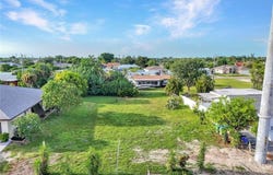 227-225 Cape Coral Pkwy E, CAPE CORAL, FL 33904