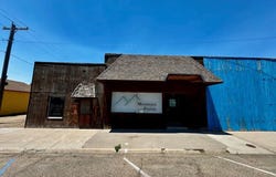 621&623 Carson Ave, Las Animas, CO 81054