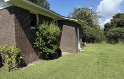 466 Ivey Dr., Clio, SC 29525